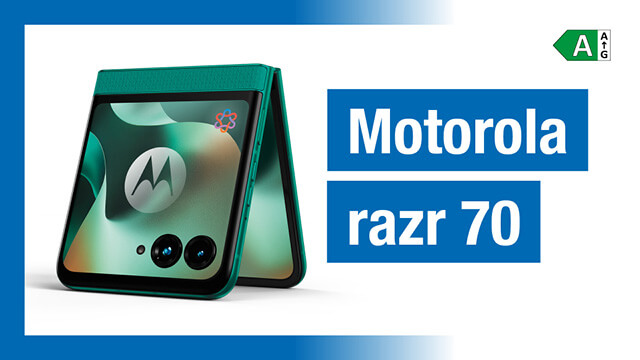 Motorola razr 70 in grün, gefaltet, mit Motorola-Logo und zwei Kameras, beworben von Brodos AG.
